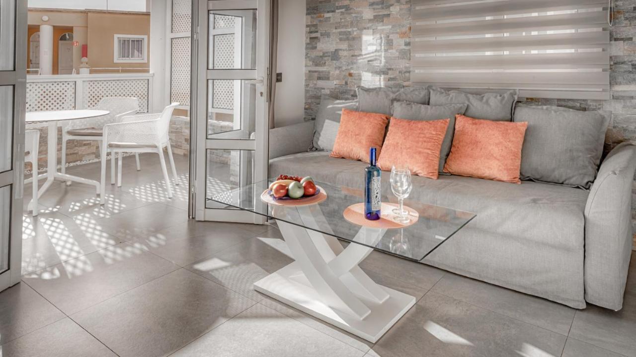 Apartment Orlando Адехе Екстериор снимка